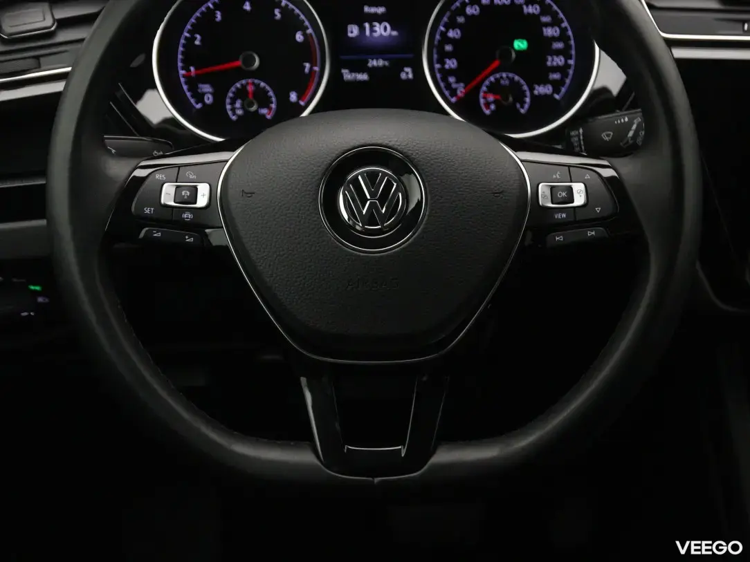 Volkswagen Touran 1.5 110kW