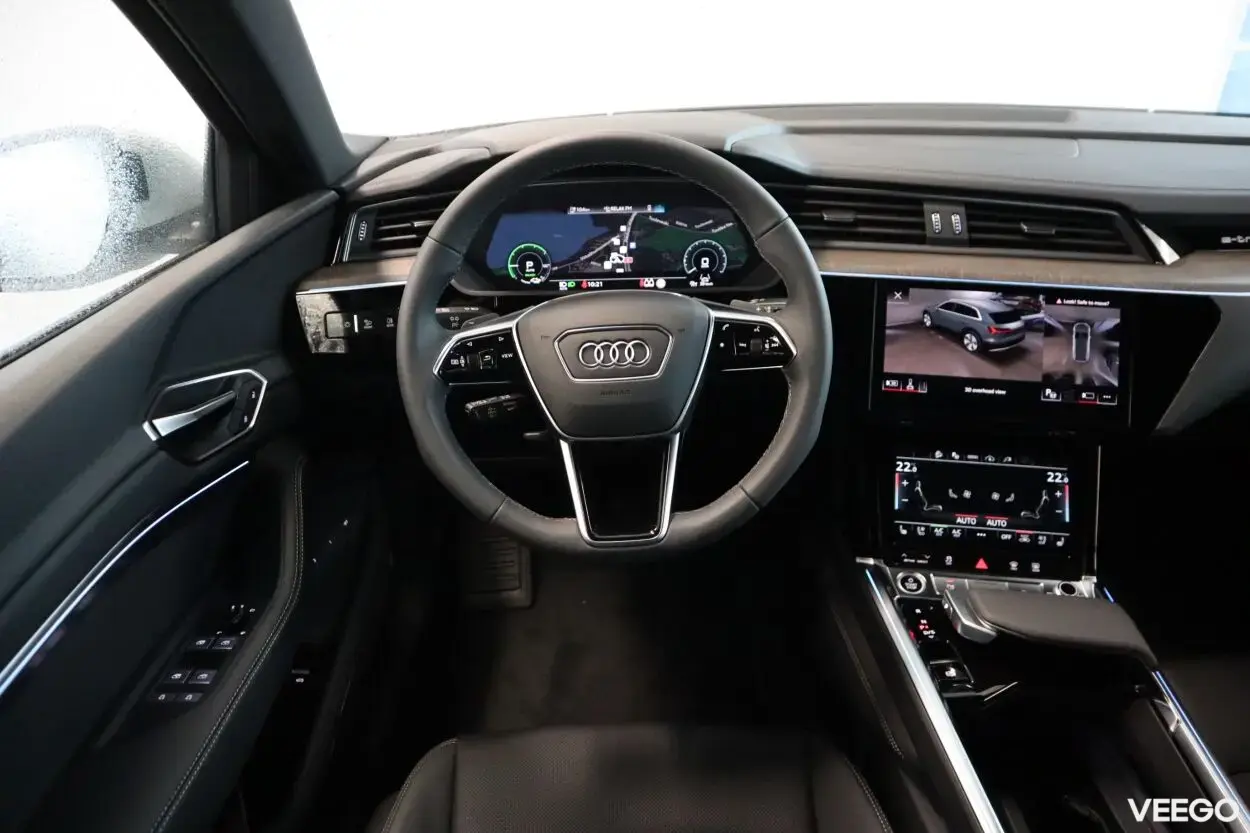 Audi Q8 158kW