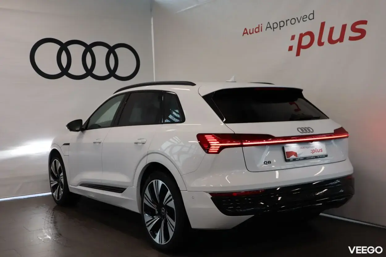 Audi Q8 158kW