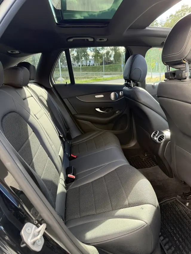 Image of Mercedes-Benz GLC 300 E 4MATIC 2.0 155kW