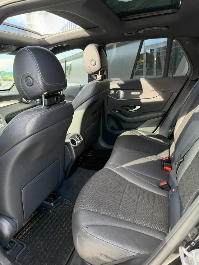 Image of Mercedes-Benz GLC 300 E 4MATIC 2.0 155kW