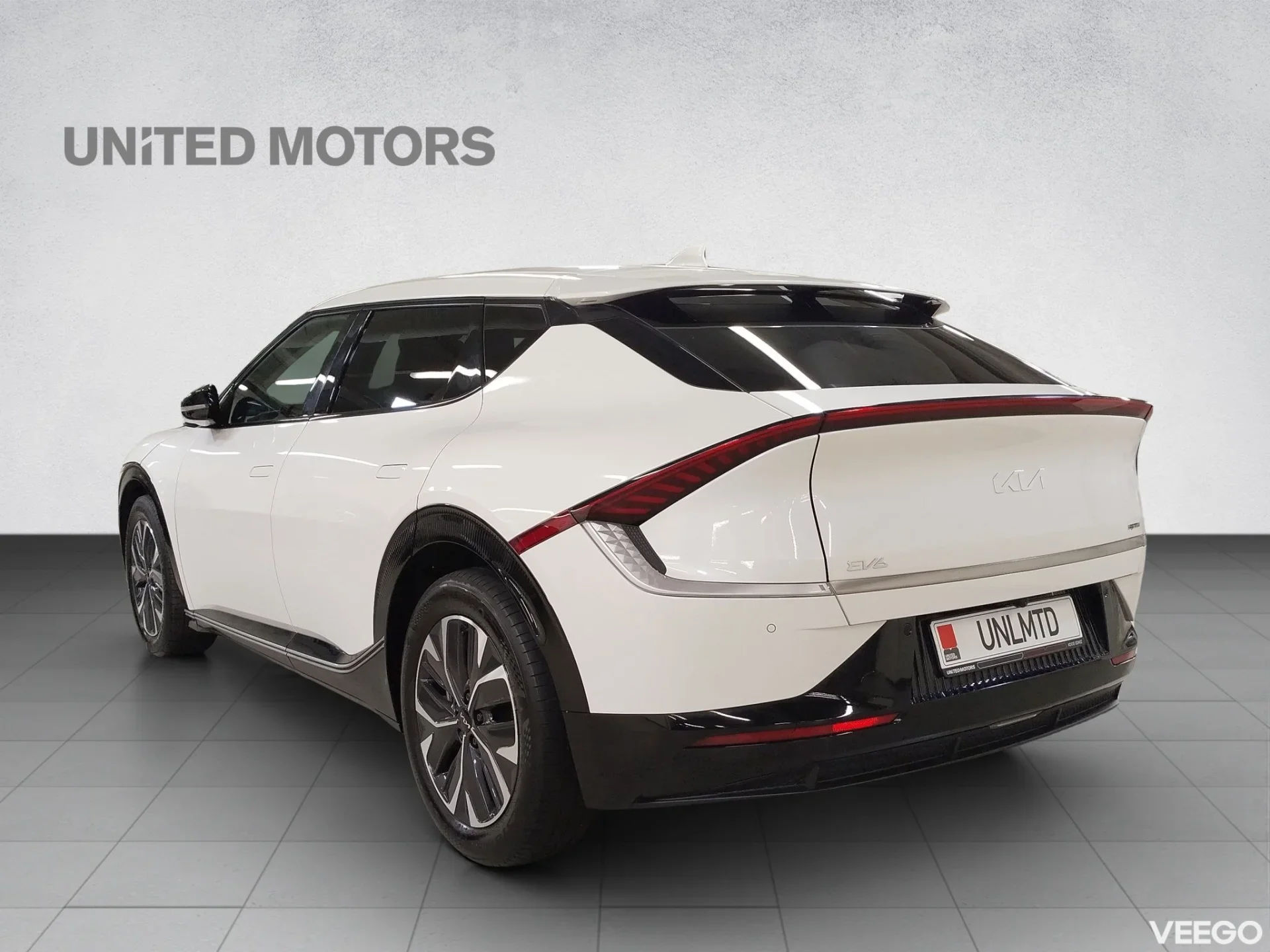 Kia EV6 AWD (325hk) 242kW