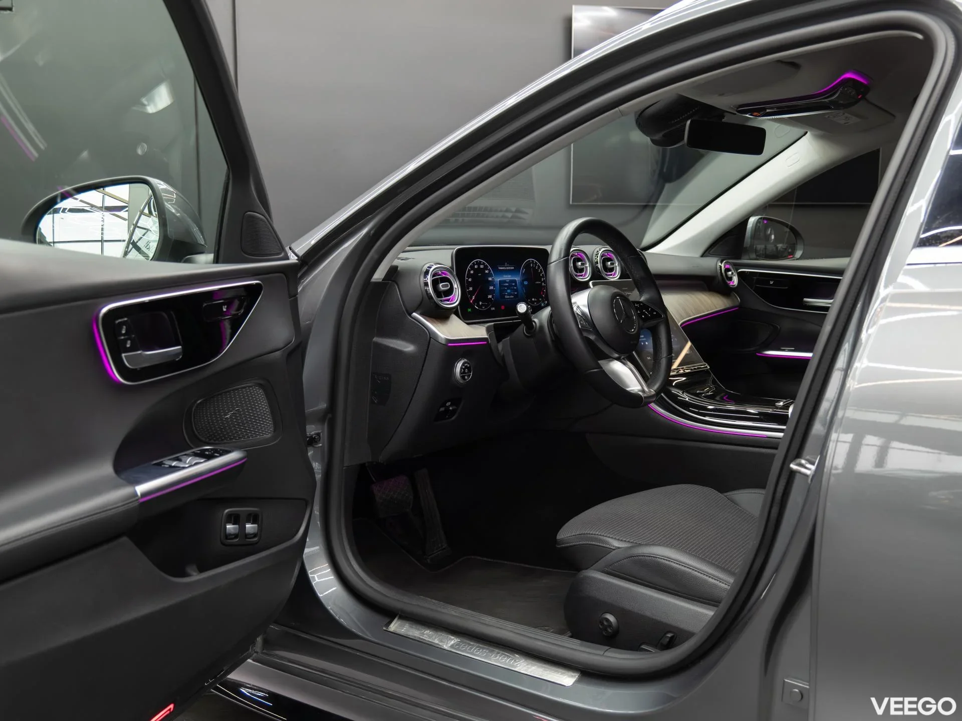 Mercedes-Benz C300 2.0 150kW