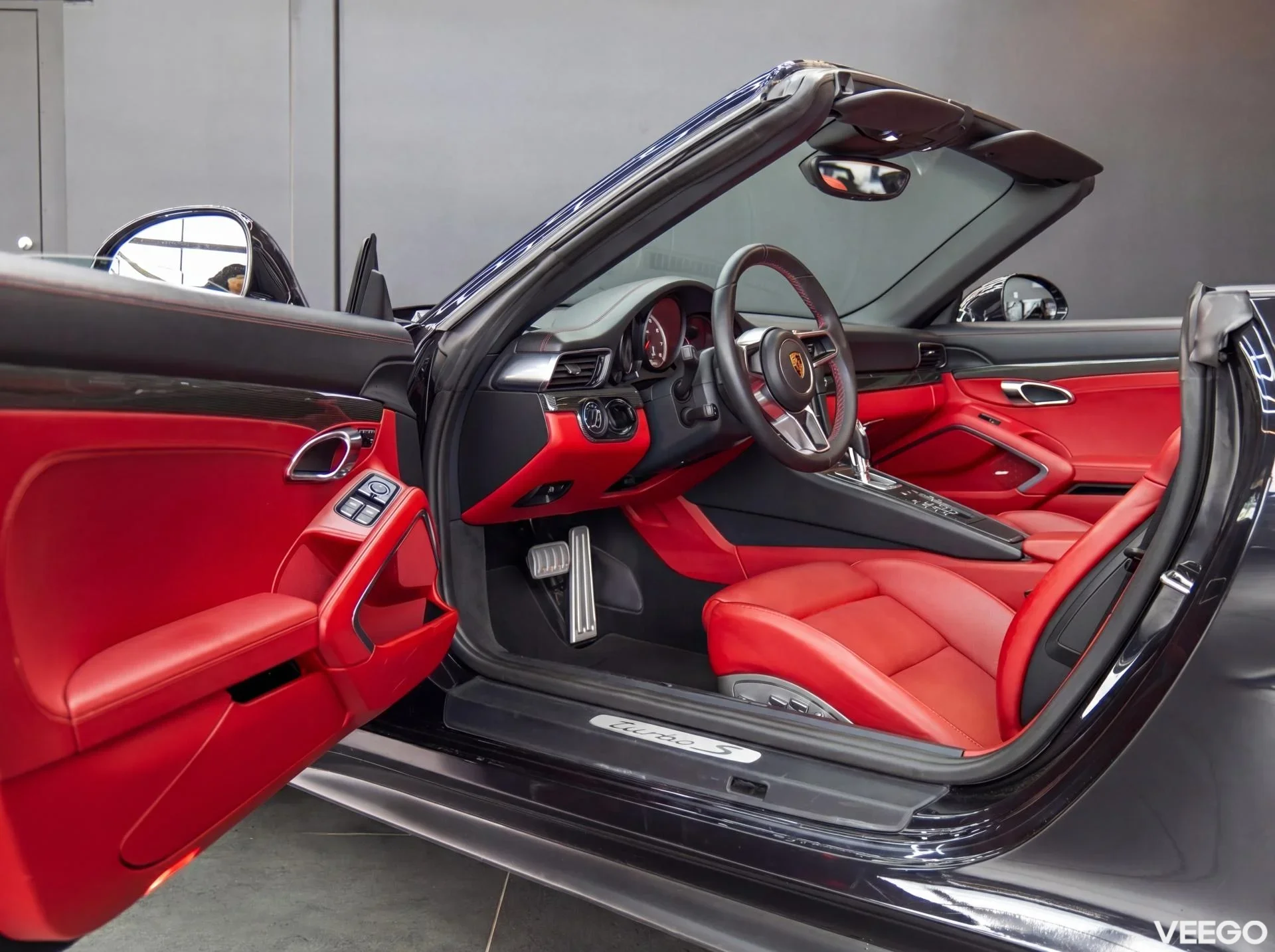 Porsche 911 3.8 412kW