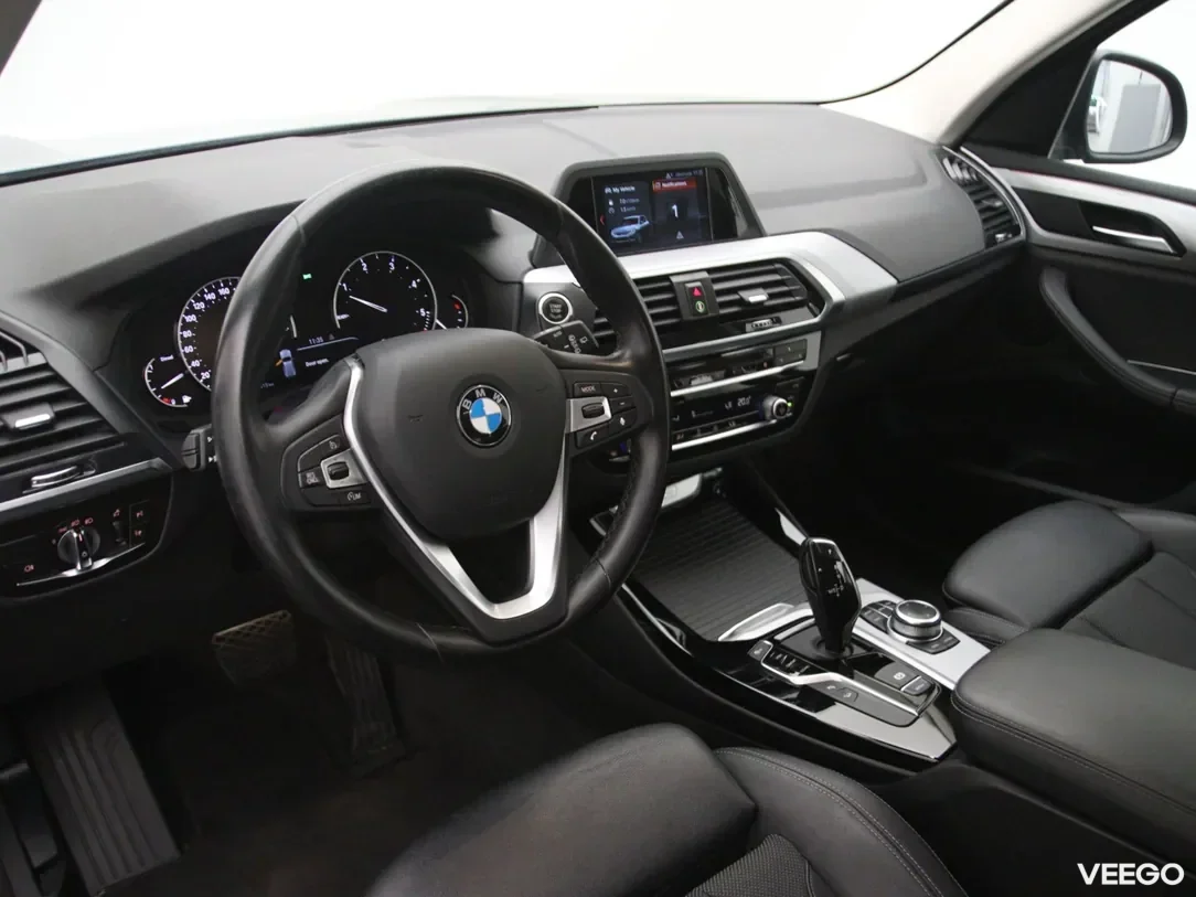 BMW X3 2 140kW