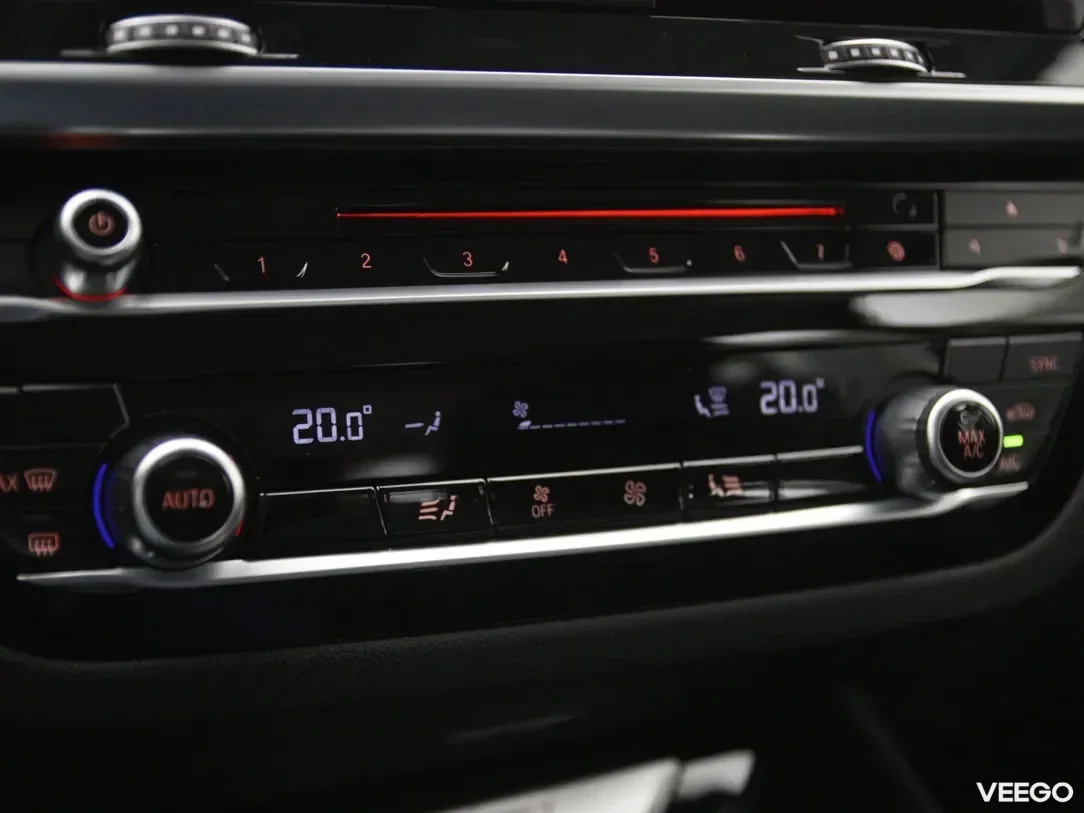 BMW X3 2 140kW
