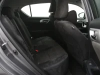 Lexus ct-200h 1.8 100kW thumbnail