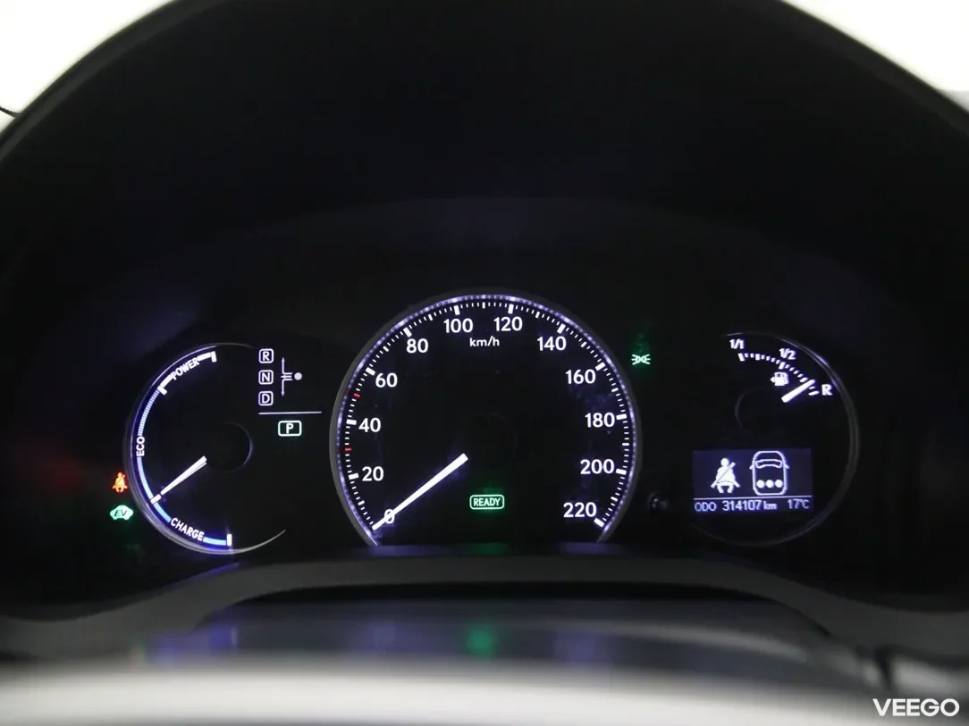 Lexus ct-200h 1.8 100kW