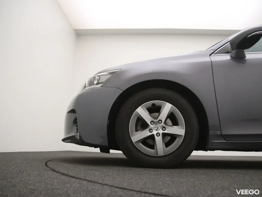 Lexus ct-200h 1.8 100kW