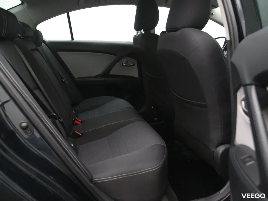 Toyota Avensis 1.8 108kW