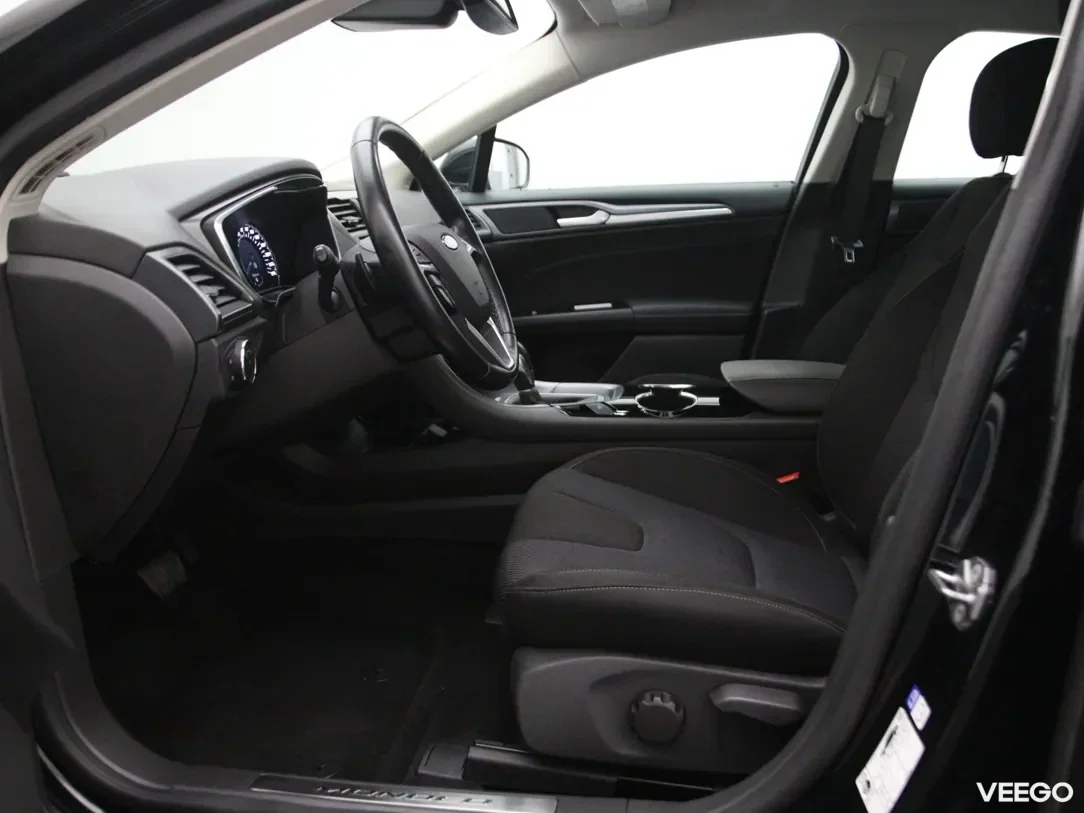 Ford Mondeo 1.5 118kW