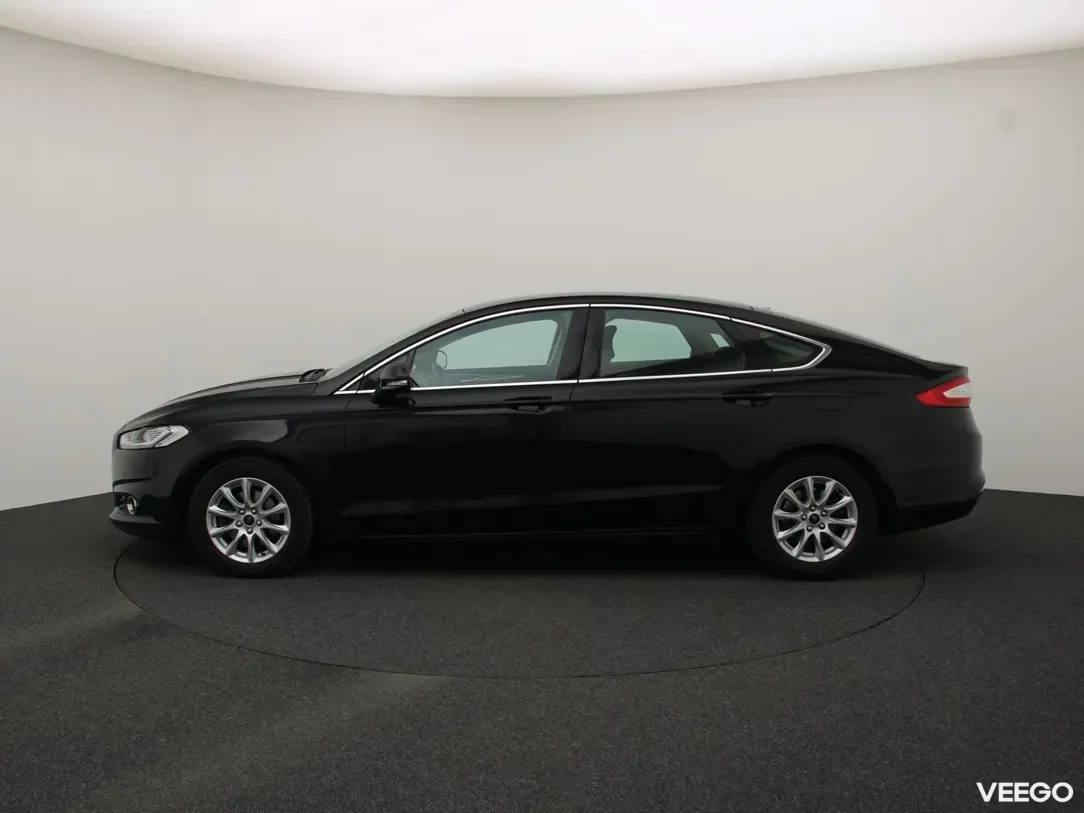 Ford Mondeo 1.5 118kW