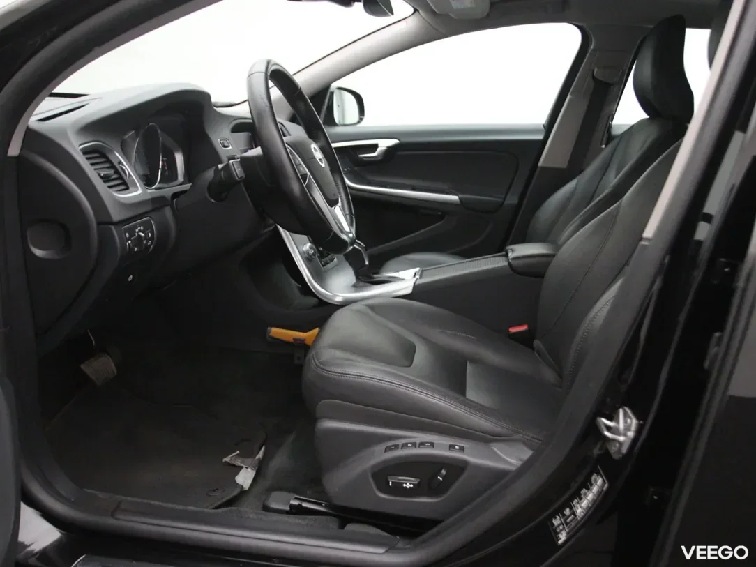 Volvo v60-cross-country 2 140kW