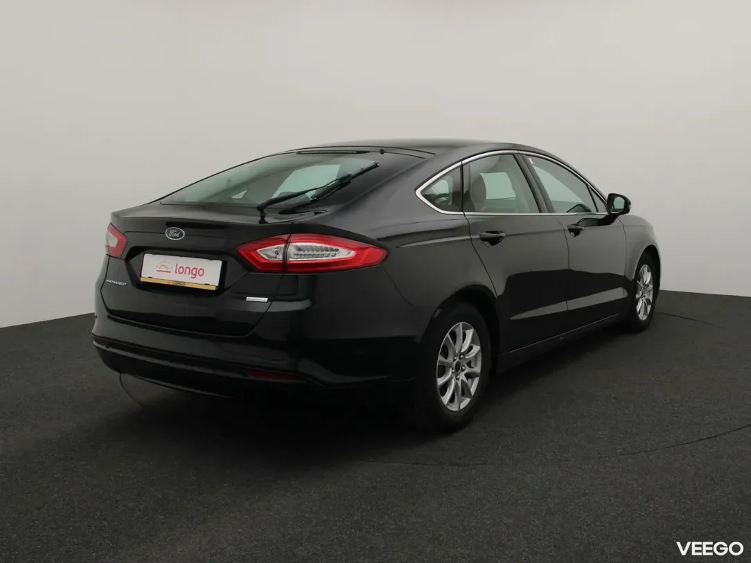 Ford Mondeo 1.5 118kW