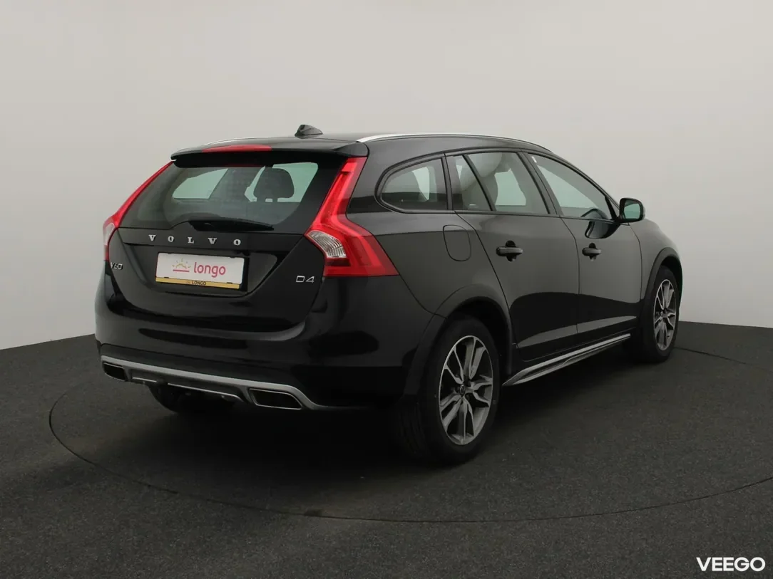 Volvo v60-cross-country 2 140kW