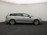 Volkswagen Passat 2 110kW thumbnail