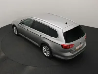 Volkswagen Passat 2 110kW thumbnail