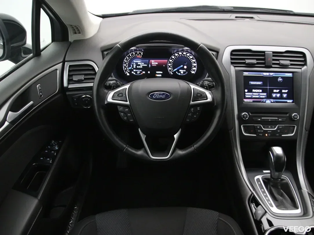 Ford Mondeo 1.5 118kW