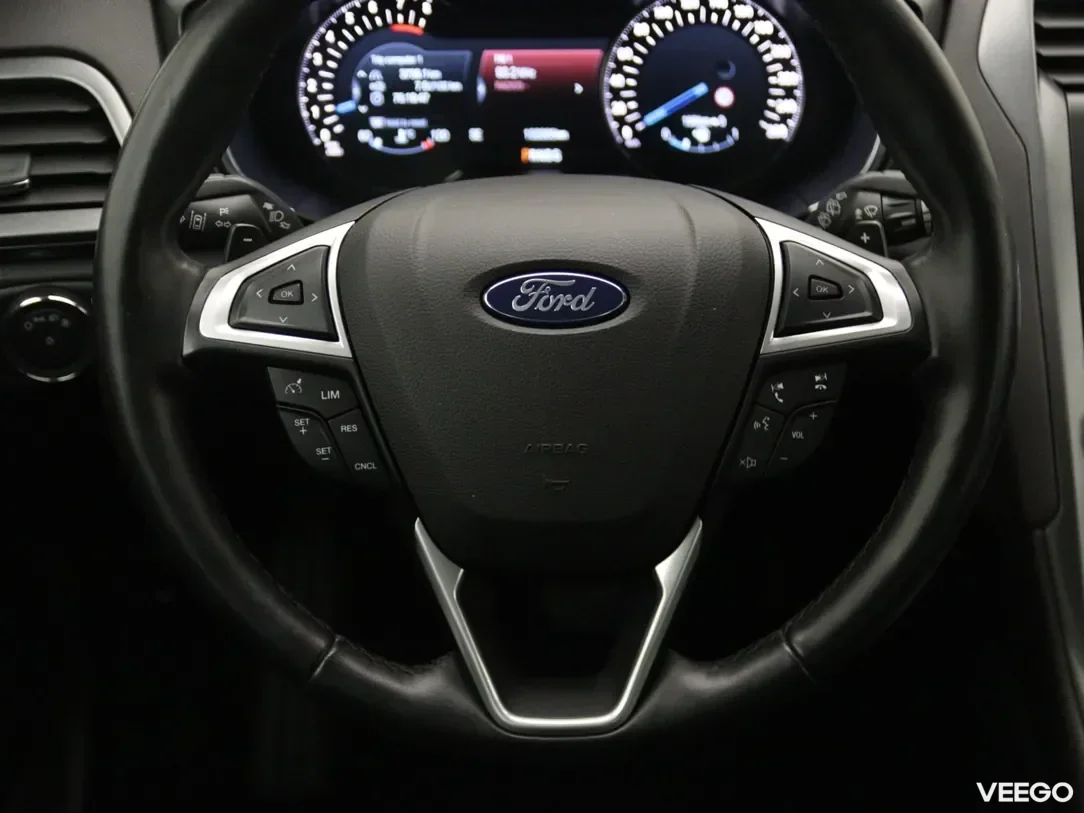 Ford Mondeo 1.5 118kW