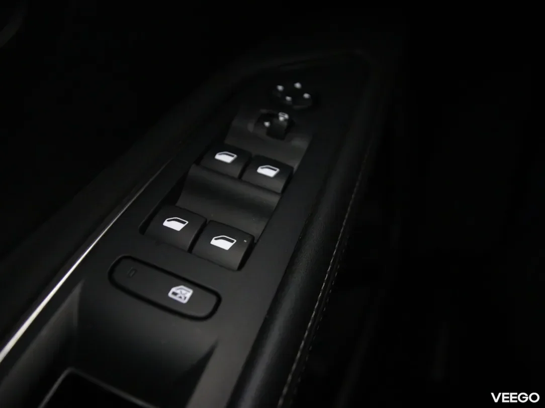 Peugeot 5008 1.2 96kW