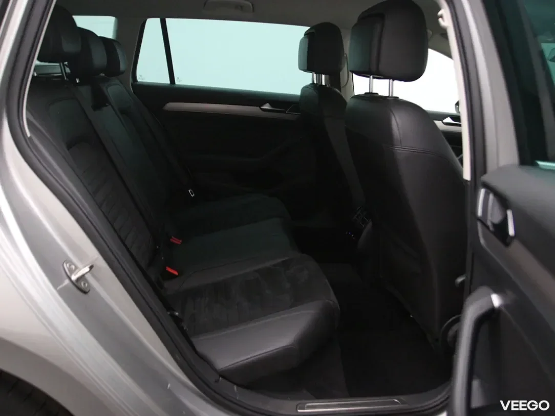 Volkswagen Passat 2 110kW