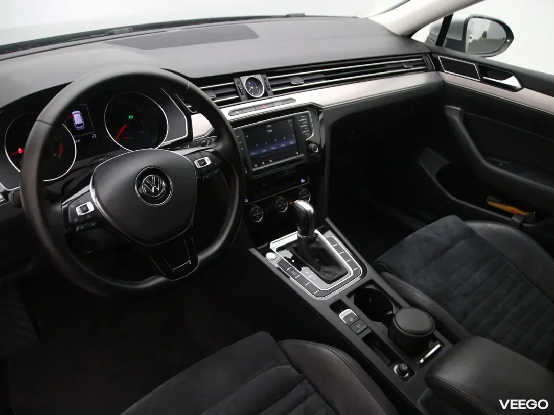 Volkswagen Passat 2 110kW