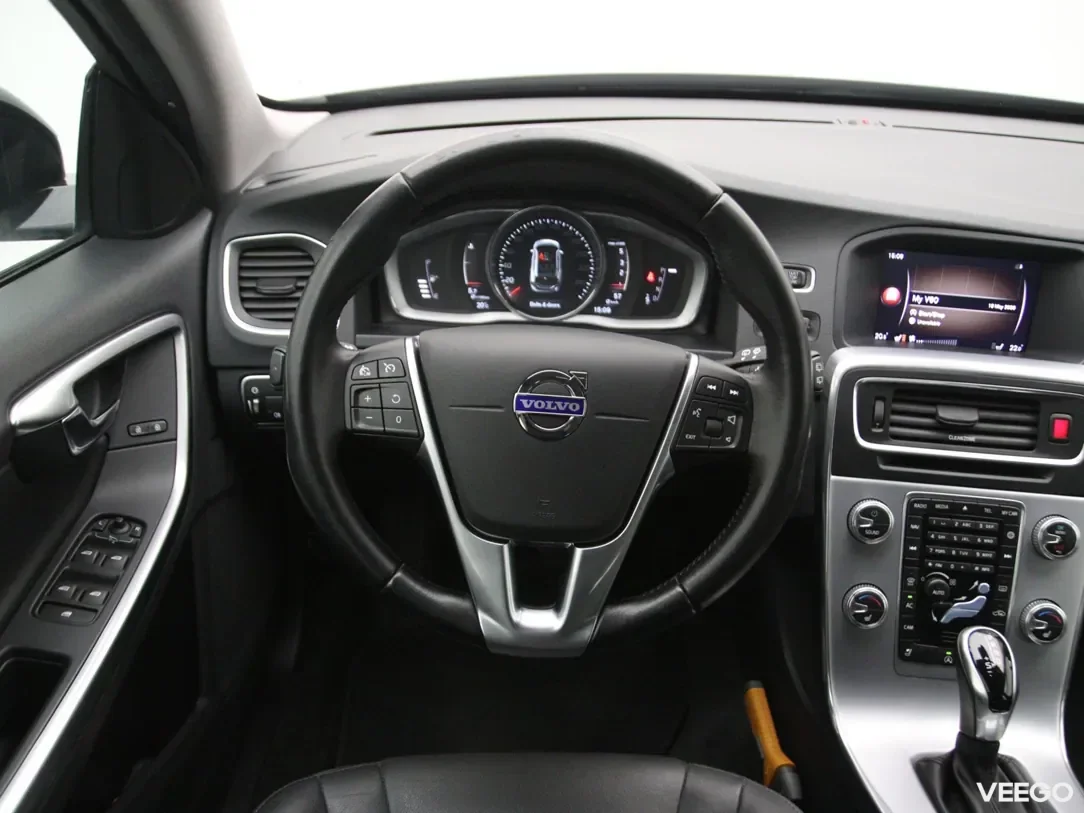 Volvo v60-cross-country 2 140kW