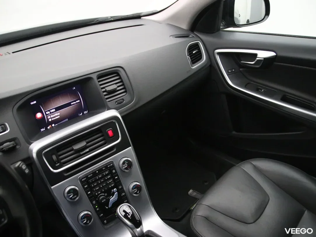 Volvo v60-cross-country 2 140kW