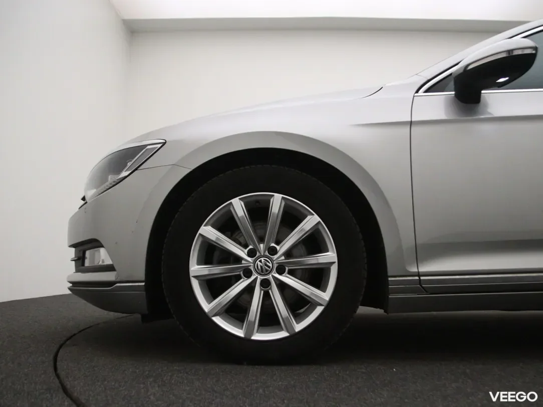 Volkswagen Passat 2 110kW