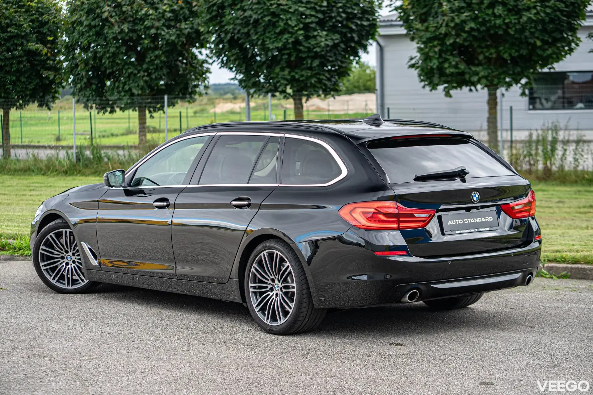 BMW 525 2.0 170kW