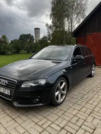 Audi A4 AVANT S-Line 2.0 132kW thumbnail