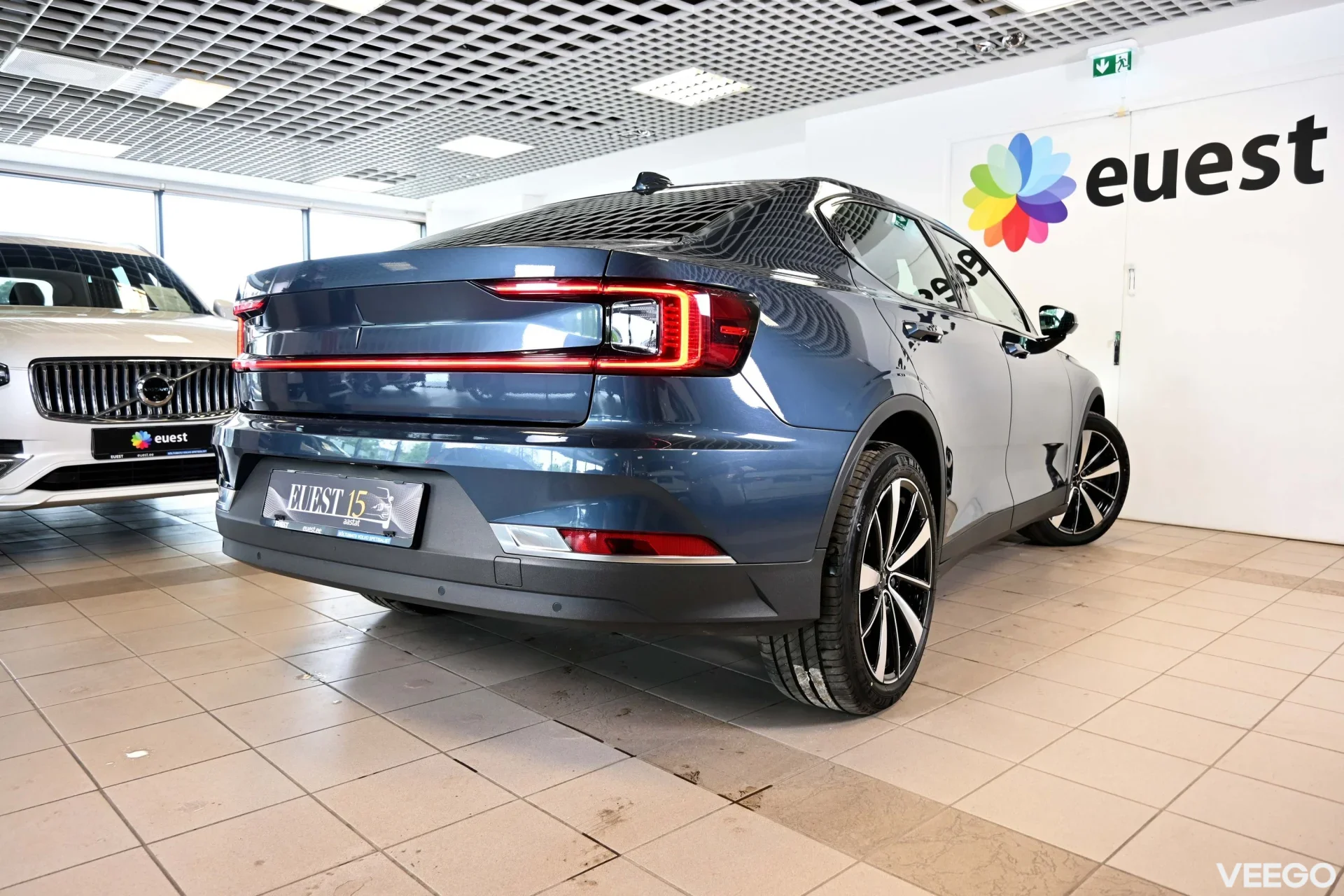 Polestar 2 AWD DUAL ENGINE H&K LONG RANGE 78KWH 300kW