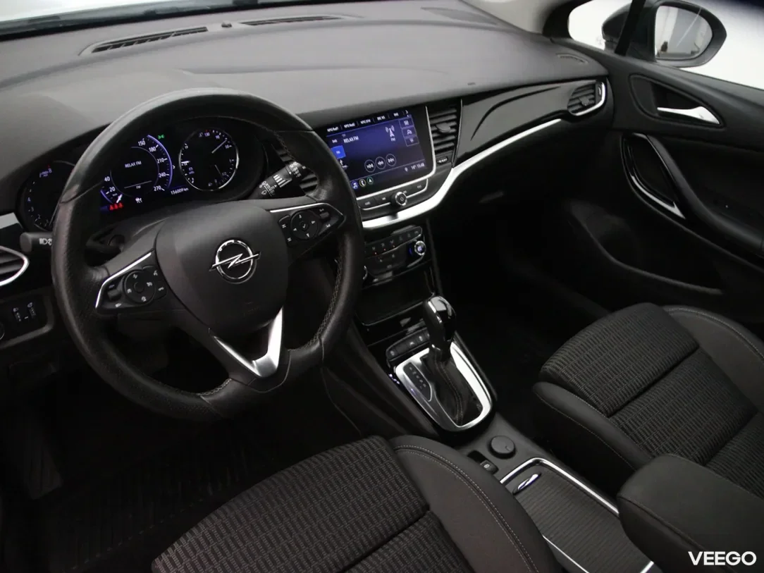 Opel Astra 1.4 107kW