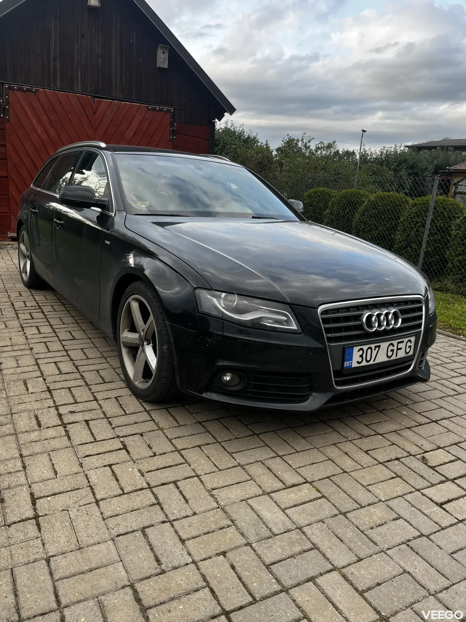 Audi A4 AVANT S-Line 2.0 132kW