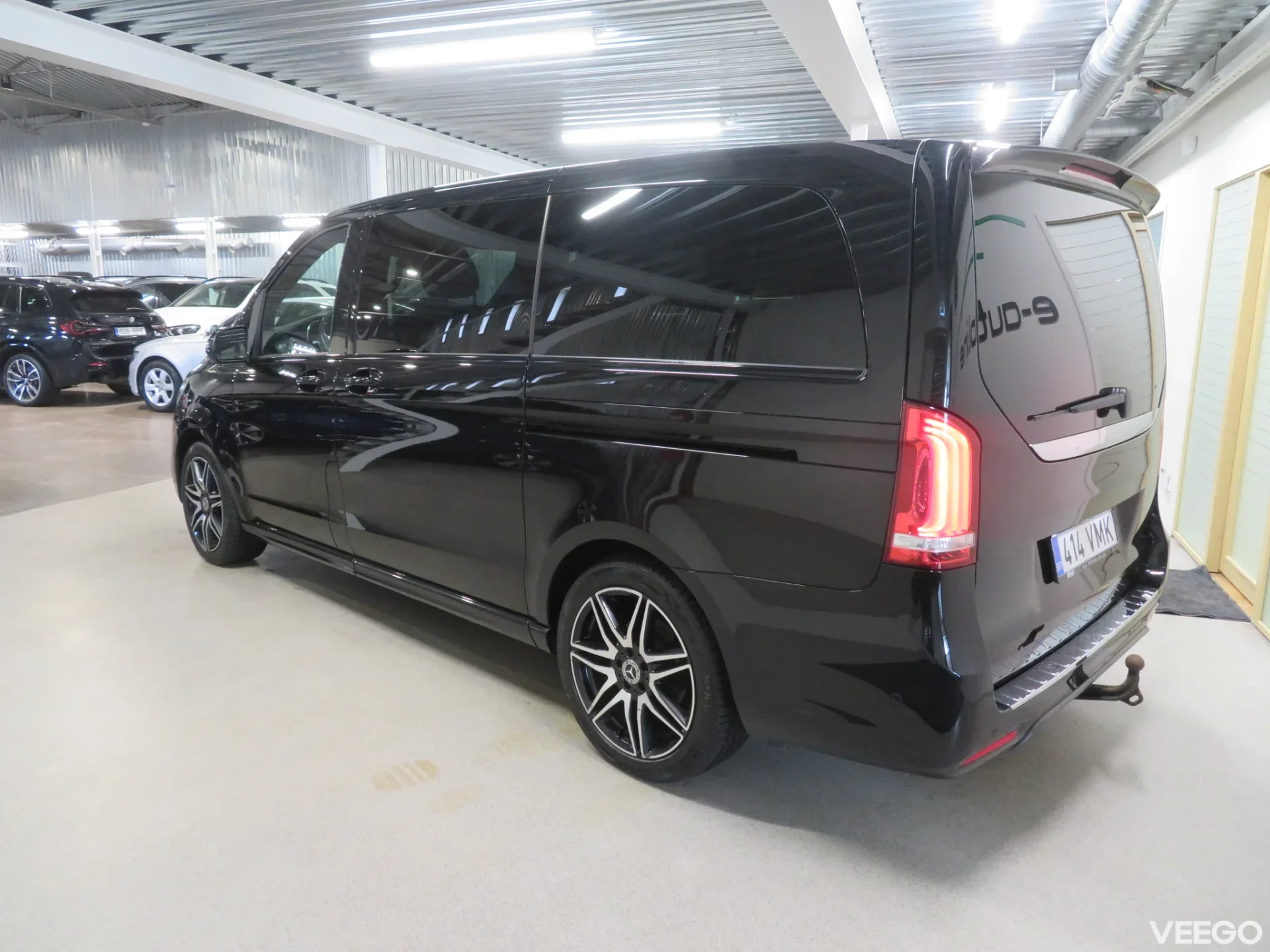 Mercedes-Benz V300 2.0 176kW
