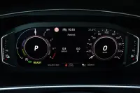 Volkswagen Tiguan 180kW thumbnail