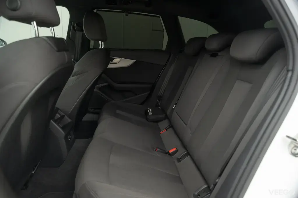 Audi A4 140kW