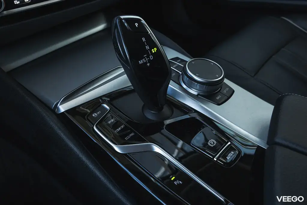 BMW 520 121kW