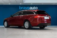 Jaguar XF Sportbrake 147kW thumbnail
