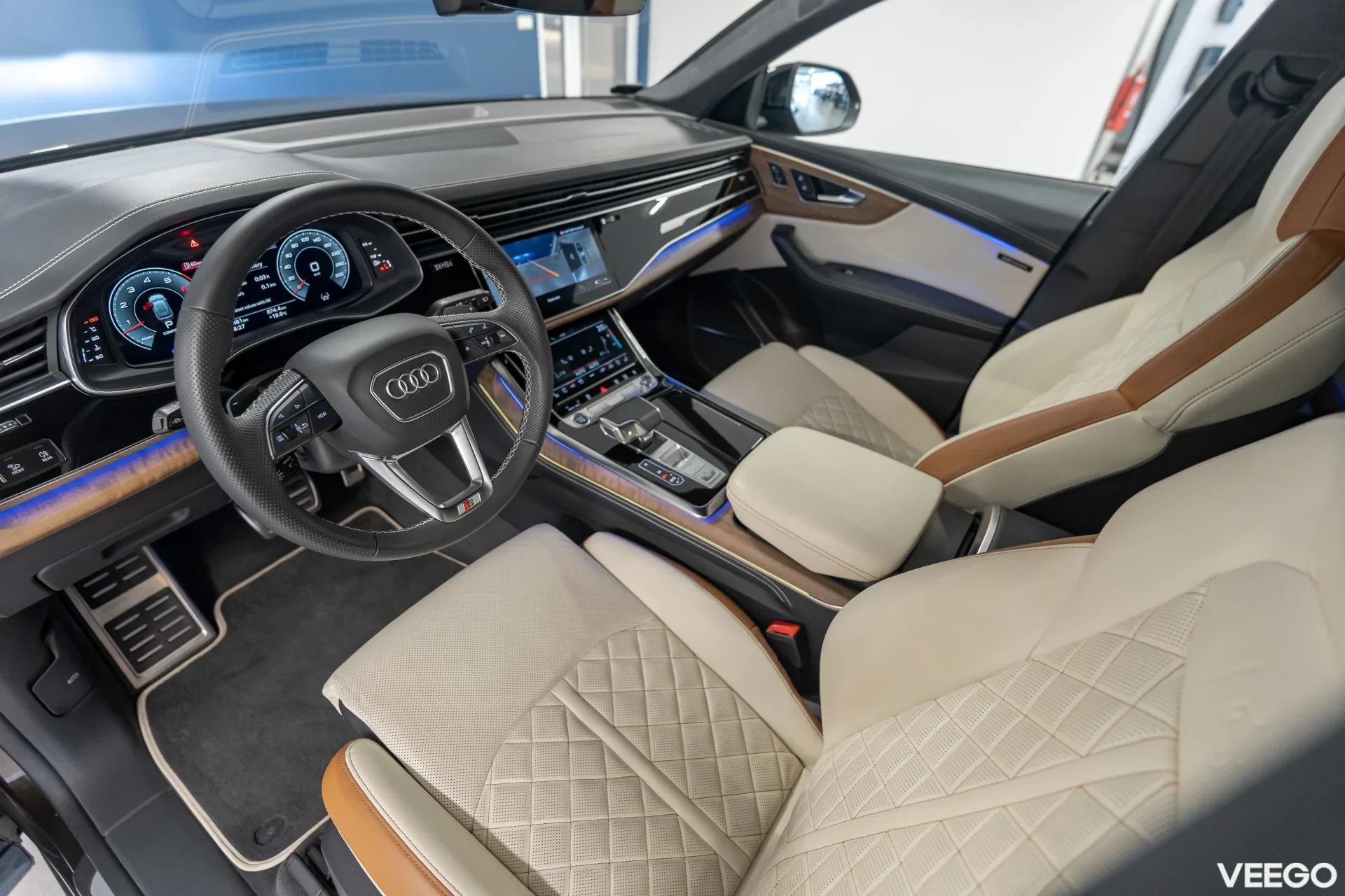 Audi Q8 55 TFSi Quattro S-Line Exclusive 3 250kW