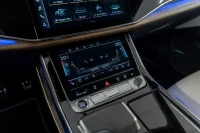 Audi Q8 55 TFSi Quattro S-Line Exclusive 3 250kW thumbnail