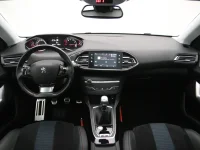 Peugeot 308 1.2 96kW thumbnail