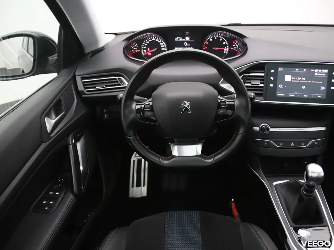 Peugeot 308 1.2 96kW