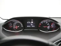 Peugeot 308 1.2 96kW thumbnail