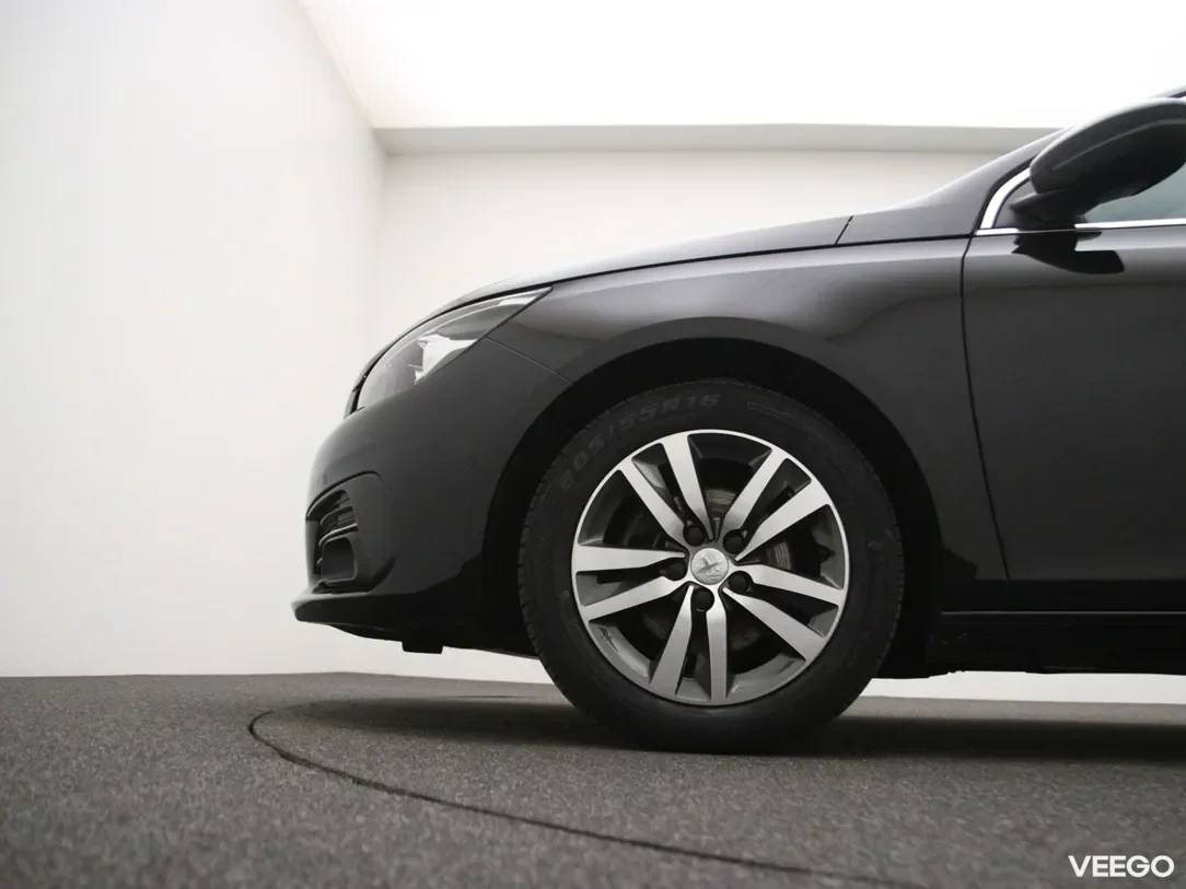 Peugeot 308 1.2 96kW
