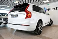 Volvo XC90 AWD 4C H&K ULTIMATE BRIGHT XENIUM INTELLI SAFE PRO 2 183kW thumbnail