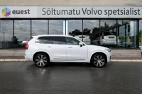Volvo XC90 AWD 4C H&K ULTIMATE BRIGHT XENIUM INTELLI SAFE PRO 2 183kW thumbnail