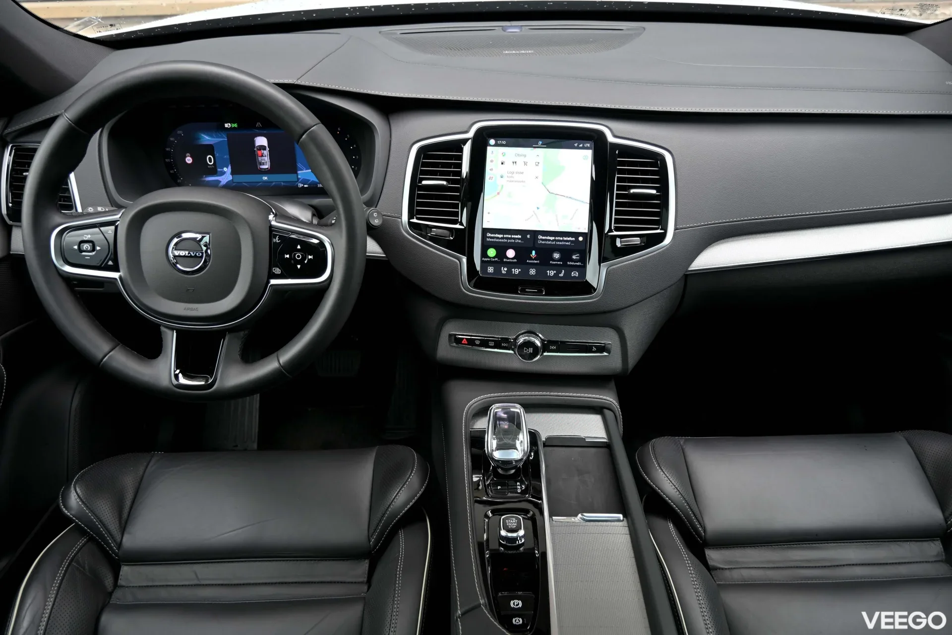 Volvo XC90 AWD 4C H&K ULTIMATE BRIGHT XENIUM INTELLI SAFE PRO 2 183kW