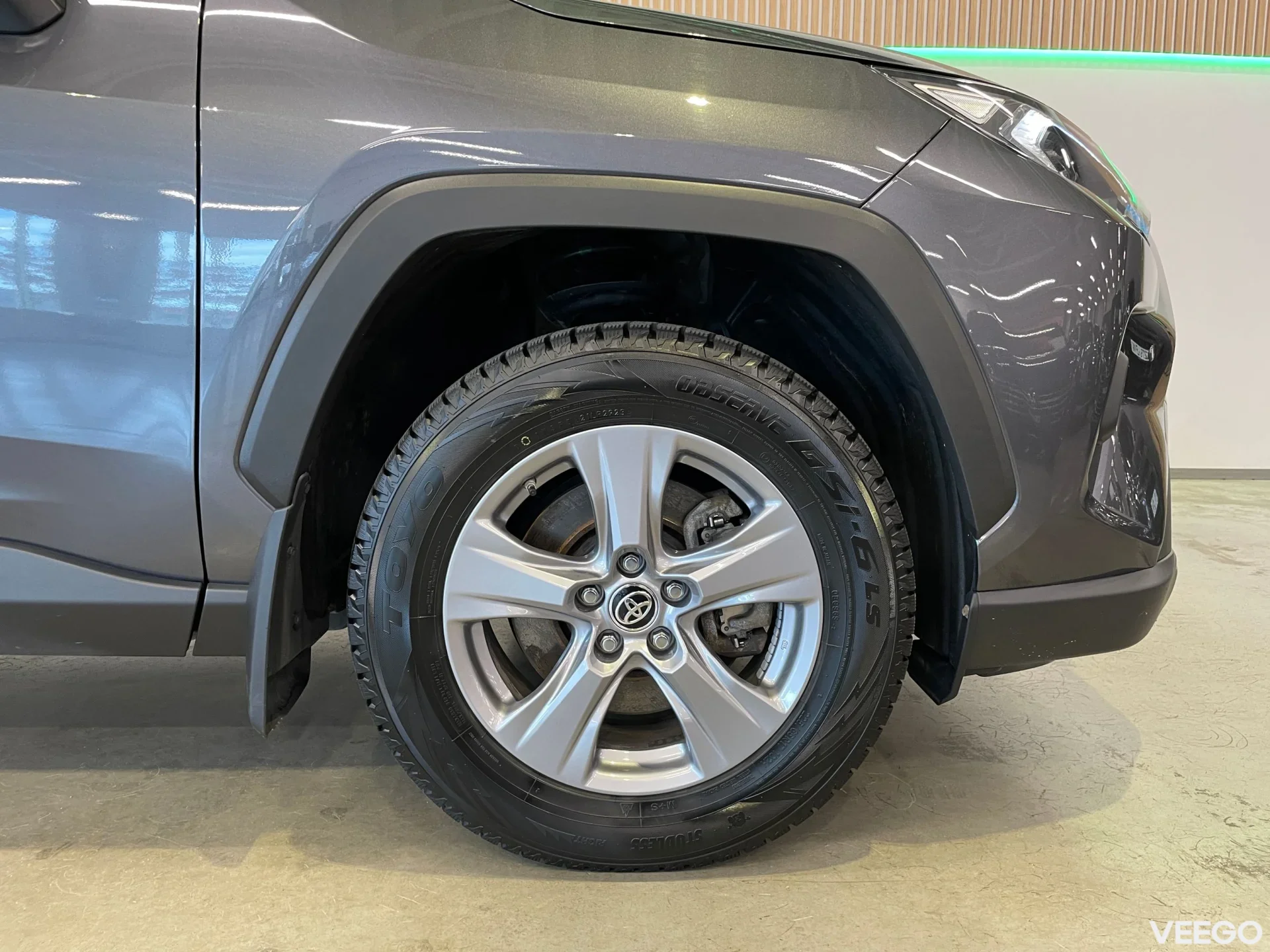 Toyota RAV4 Luxury 2.5 131kW
