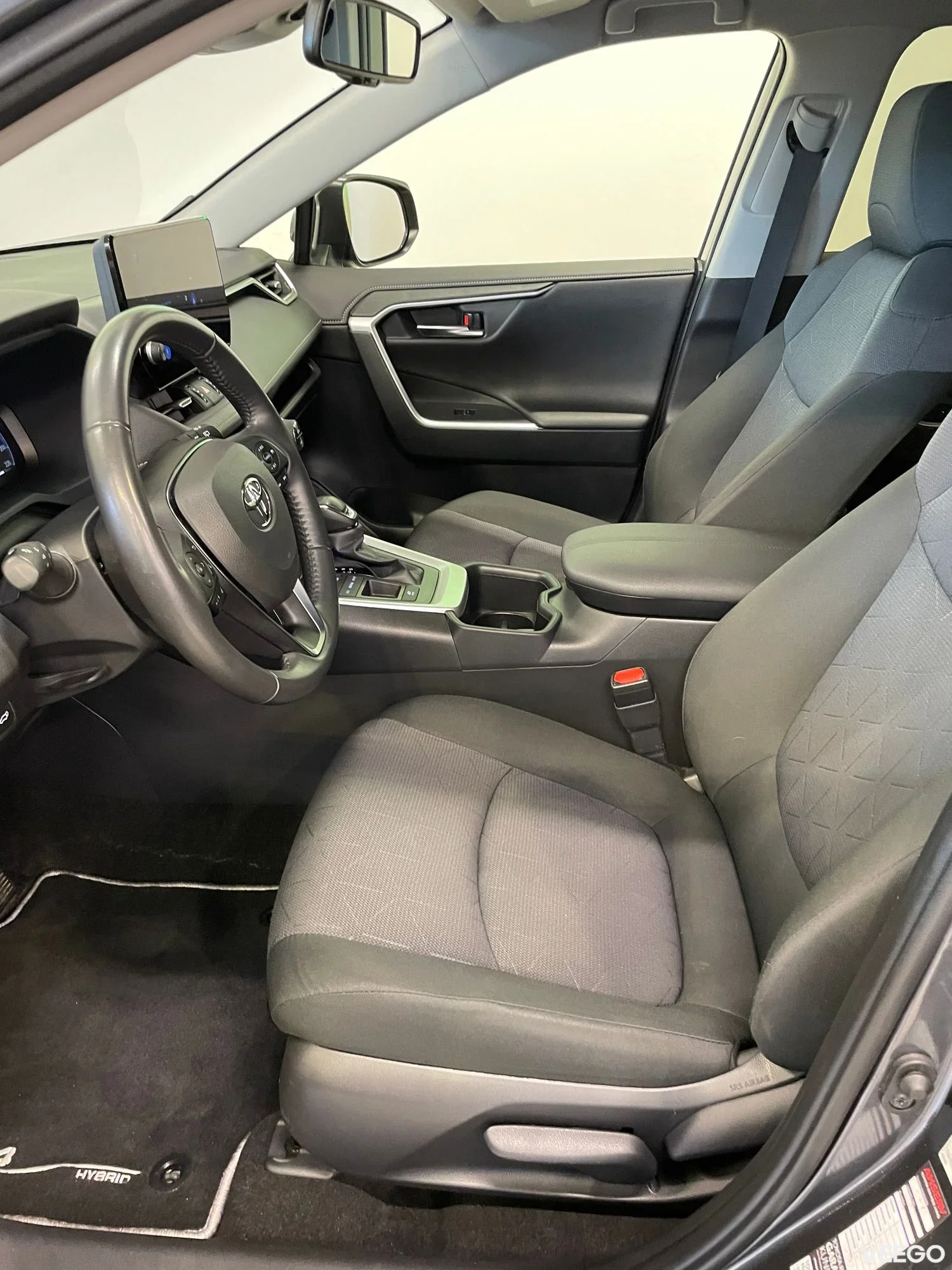 Toyota RAV4 Luxury 2.5 131kW